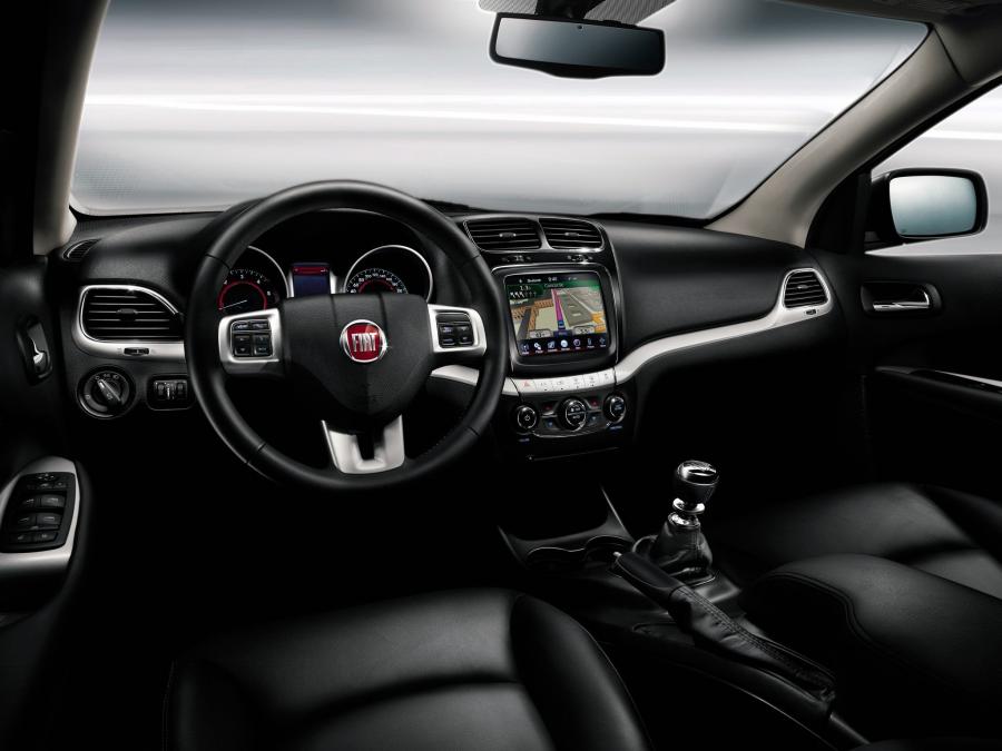  Fiat Freemont 2011 года  (фото 5 из 111)